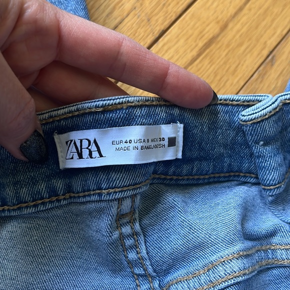 ZARA High-waisted flare jeans Z1975 (8)with gold button-button fly. Altered—>5-6 - Picture 10 of 10